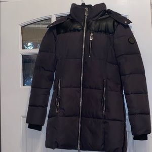 Comfterble and cute Noize Coat